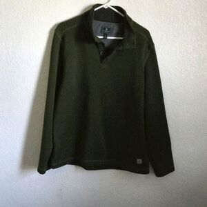 G.H. Bass & Co. Dark Green V-Neck Sweater